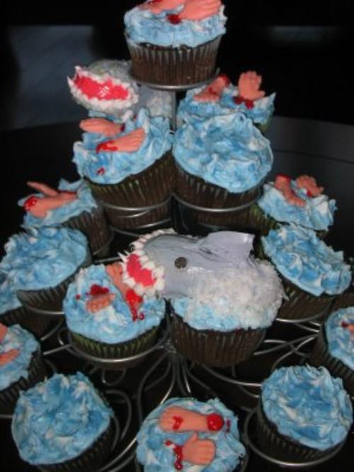 funny cupcakes. Shark Attack Cupcakes (Thanks,