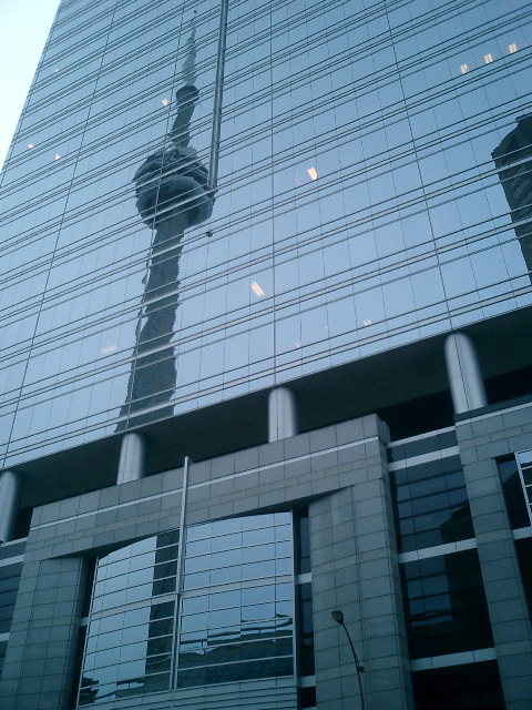 Cool CN Tower reflection